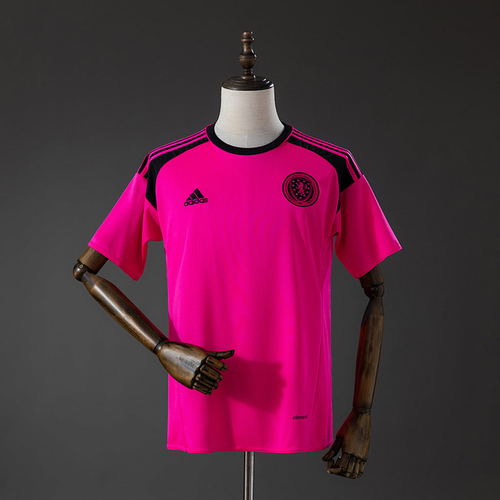 Camiseta Retro Escocia Visita 16/17 - frente