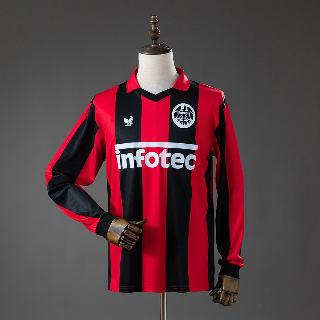 Camiseta Retro Eintracht Frankfurt Local Manga Larga 83/84 - frente