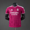 Camiseta Real Madrid Roja Edición Especial 2026/27 Versión Jugador - frente
