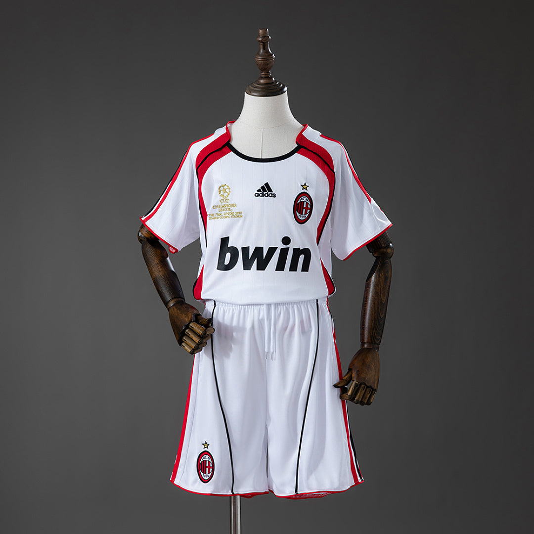 Conjunto Niños AC Milan Visita 06/07 - frente