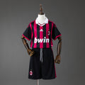 Conjunto Niños AC Milan Local 09/10 - frente