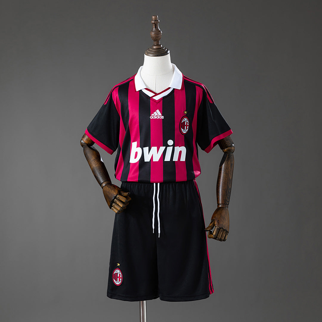 Conjunto Niños AC Milan Local 09/10 - frente