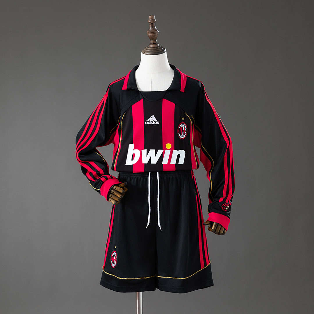 Conjunto Niños AC Milan Local Manga Larga 06/07 - frente
