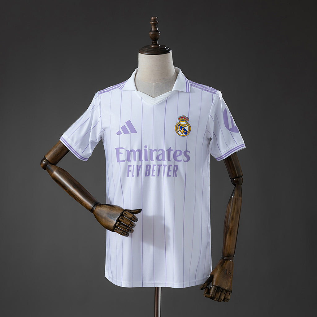 Camiseta Retro Real Madrid 26/27 - frente