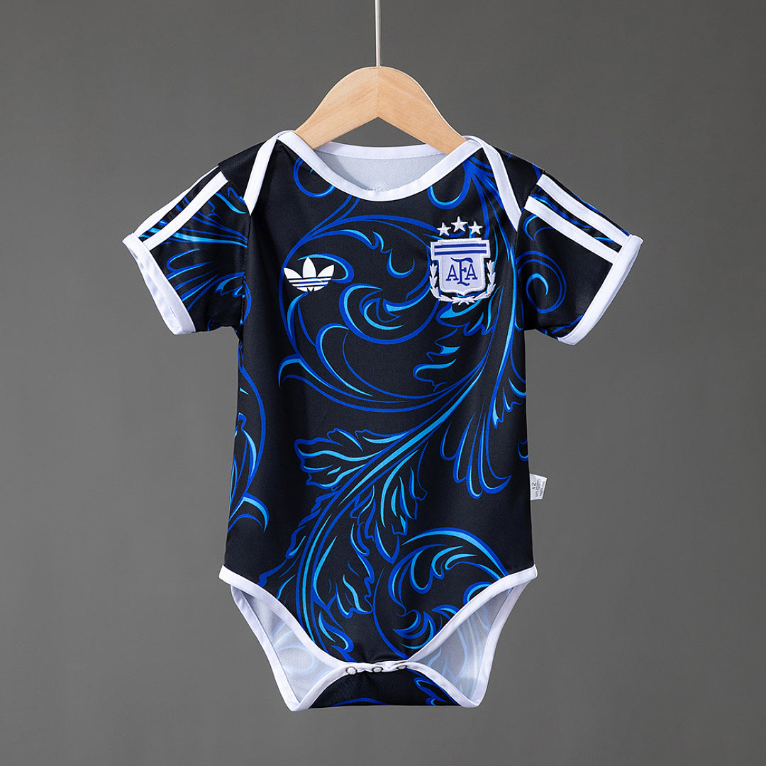 Conjunto Niños Argentina Visita Negra y Gris 2026 - frente