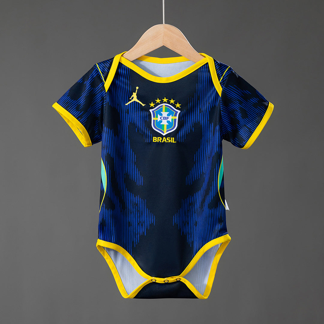 Conjunto Niños Brasil Visita Negra y Azul Marino 2026 - frente