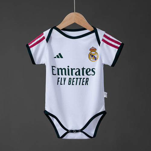 Conjunto Niños Real Madrid Local Celeste y Gris 2026/27 - frente