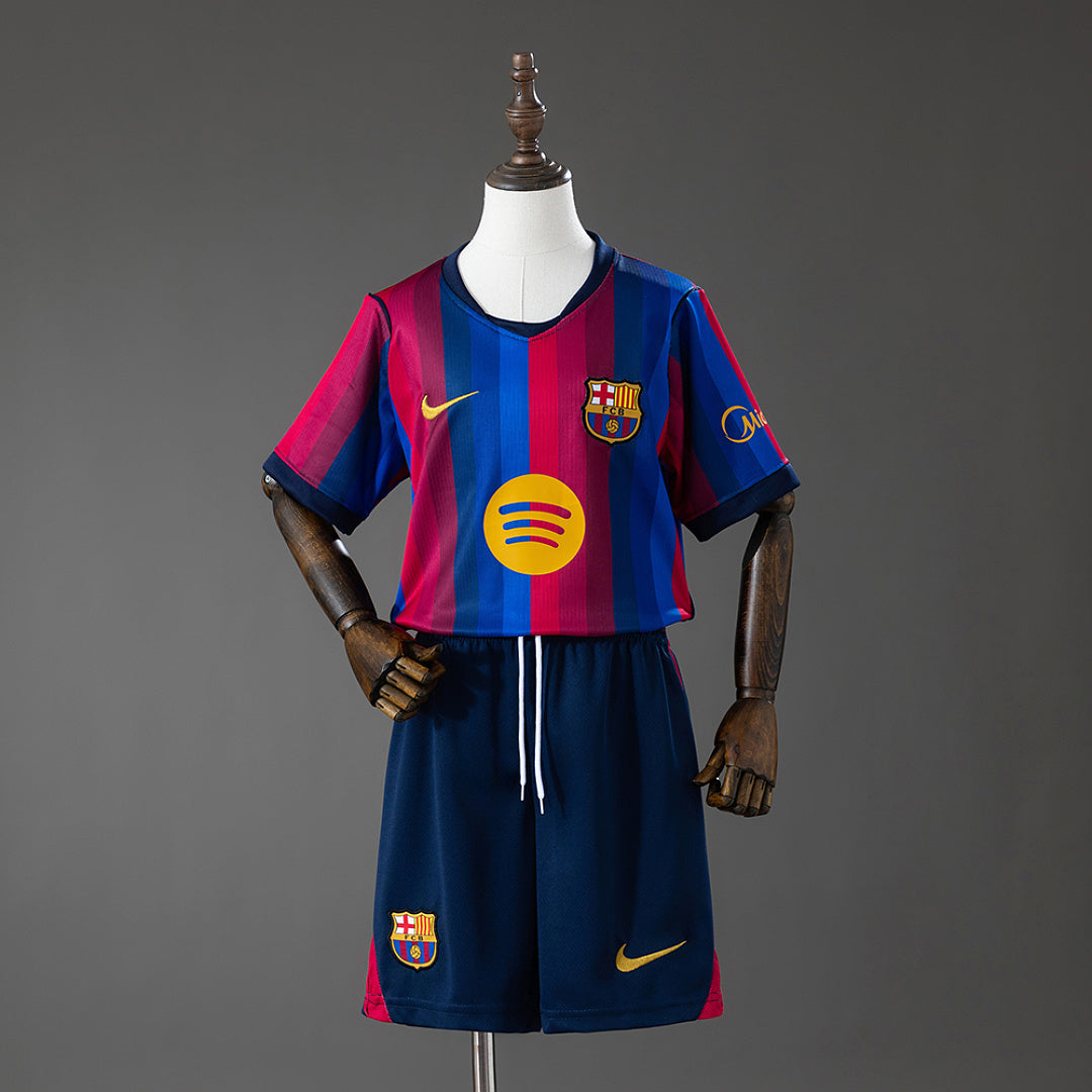 Conjunto Niños FC Barcelona Local Gris y Negra 2026/27 - frente