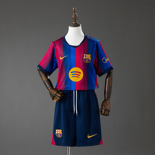 Conjunto Niños FC Barcelona Local Gris y Negra 2026/27 - frente