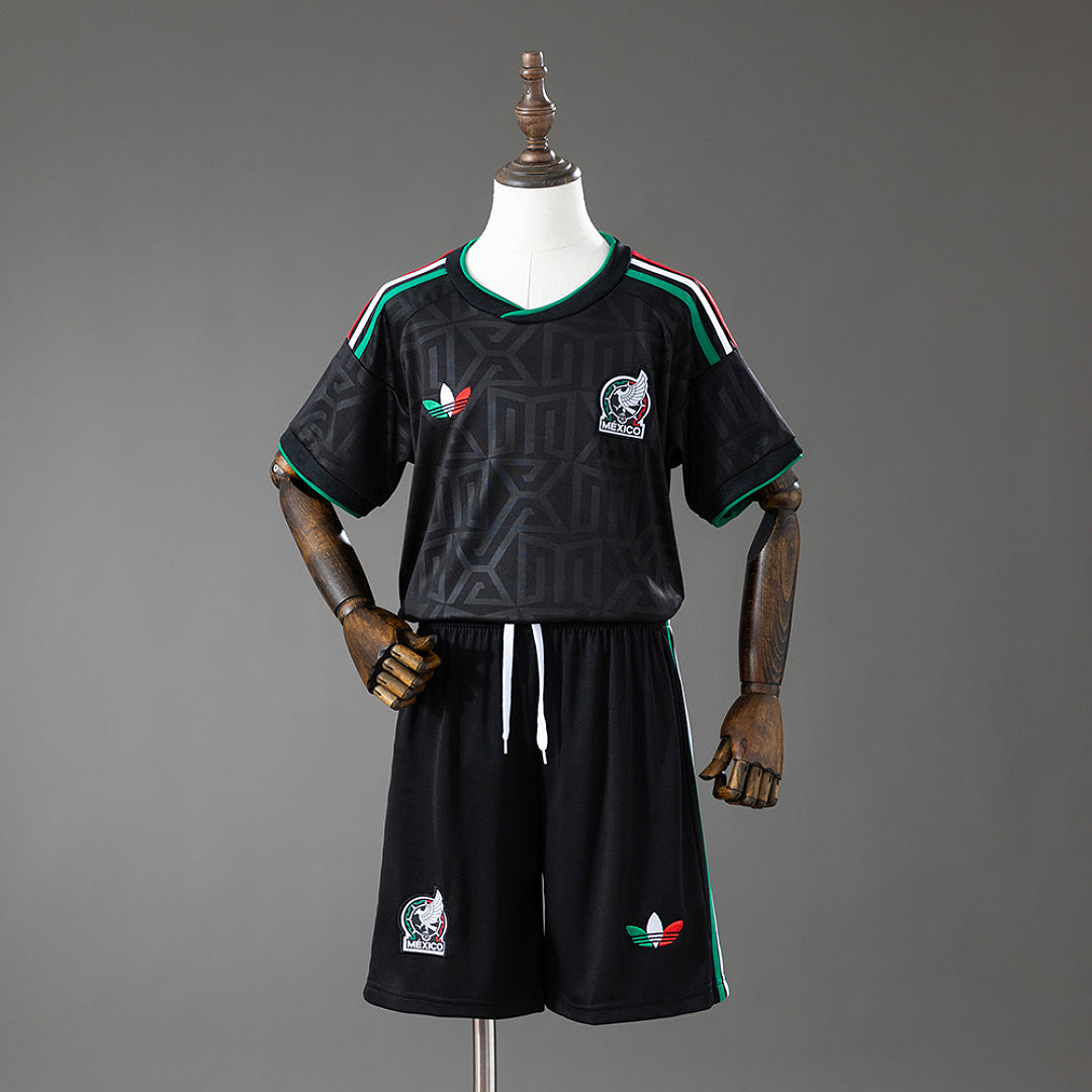 Conjunto Niños México Tercera Negra 2026 - frente