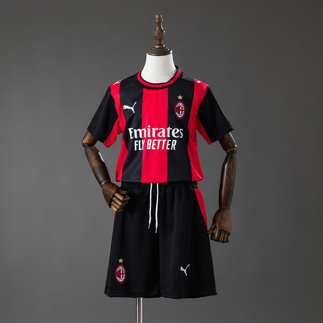 Conjunto Niños AC Milan Local 2026/27 - frente