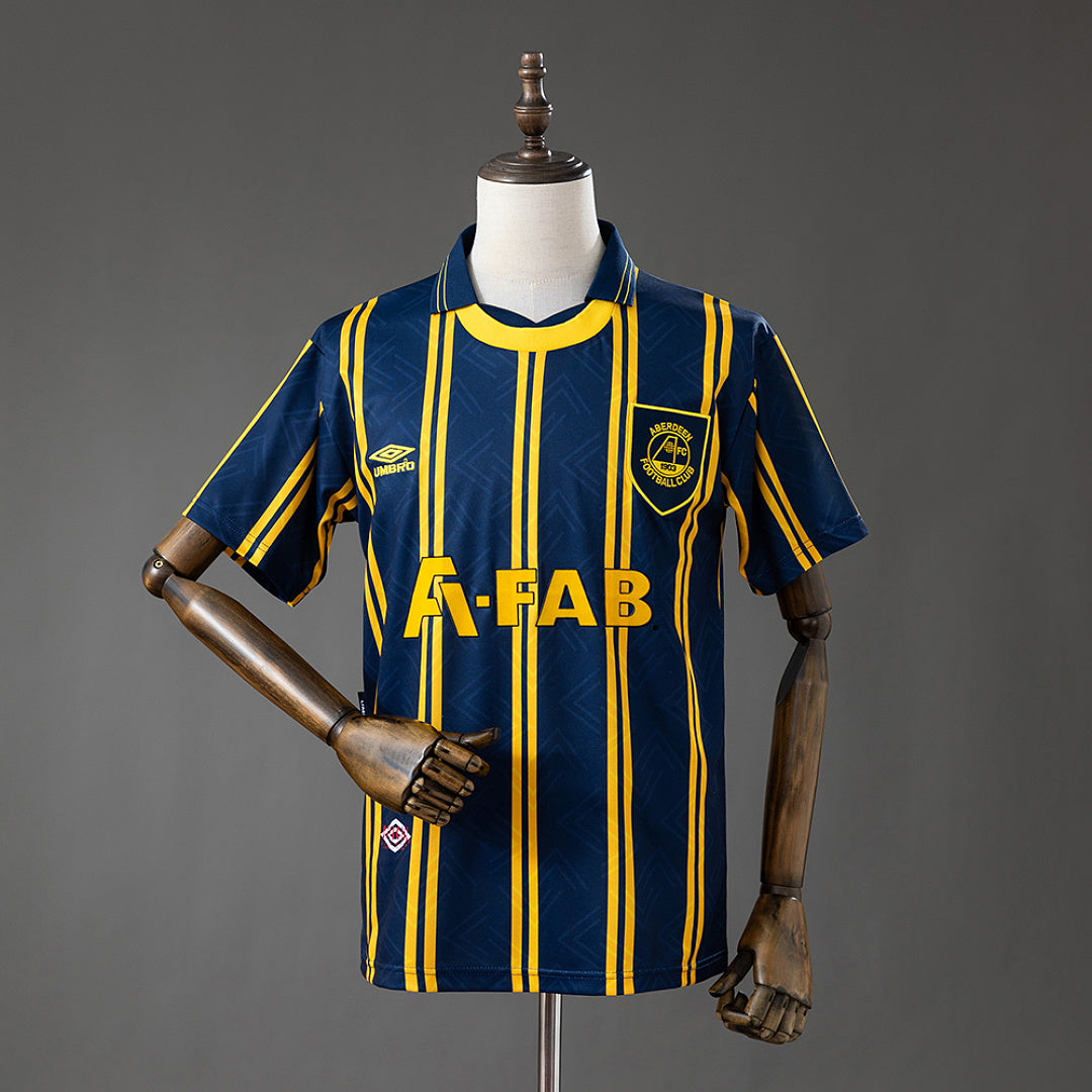 Camiseta Retro Aberdeen Visita 93/94 - frente