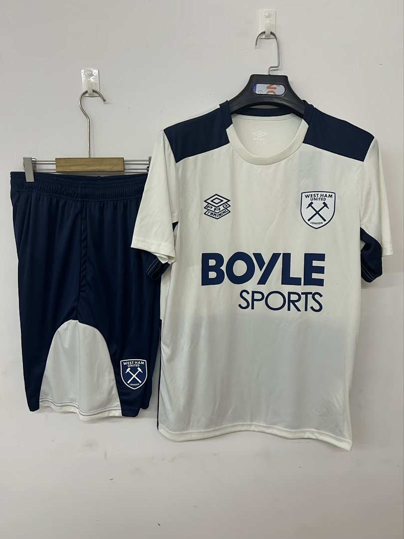Camiseta de Entrenamiento West Ham United Beige 2025/26 II - frente
