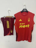 Camiseta de Entrenamiento Nottingham Forest Roja 2025/26 - frente