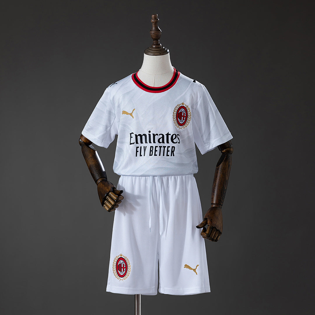 Conjunto Niños AC Milan Visita 2026/27 - frente