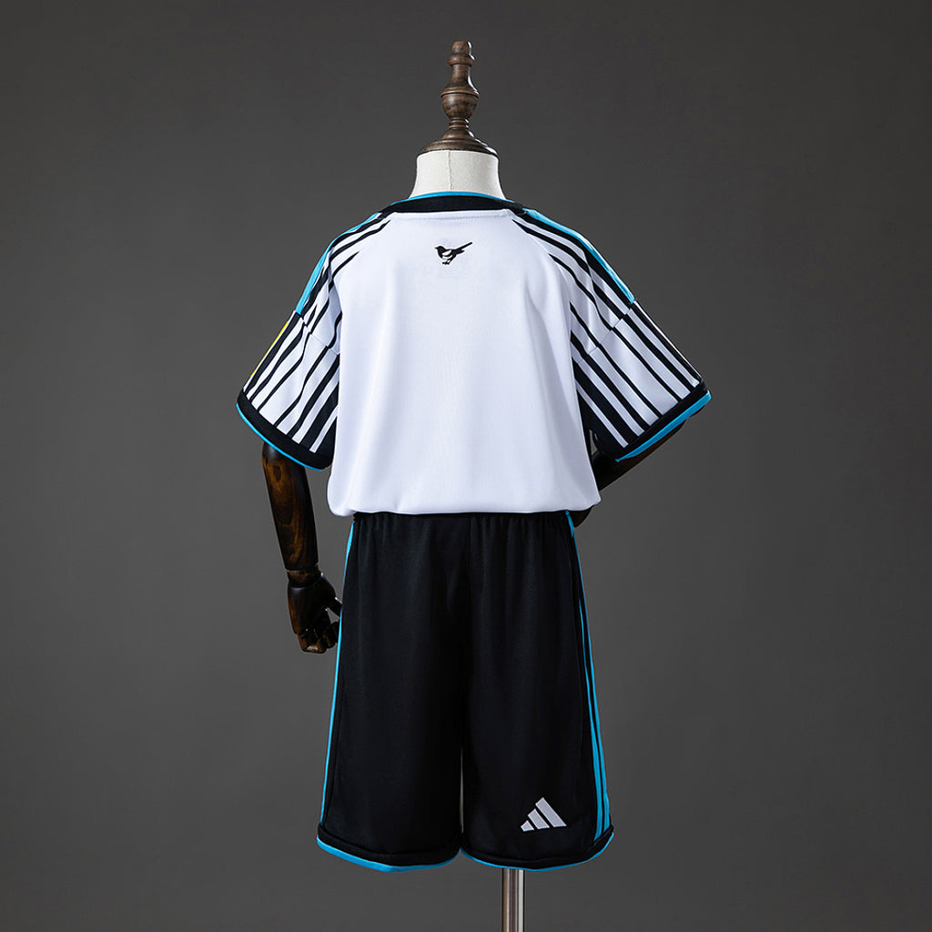 Conjunto Niños Newcastle United Local 2026/27 - espalda