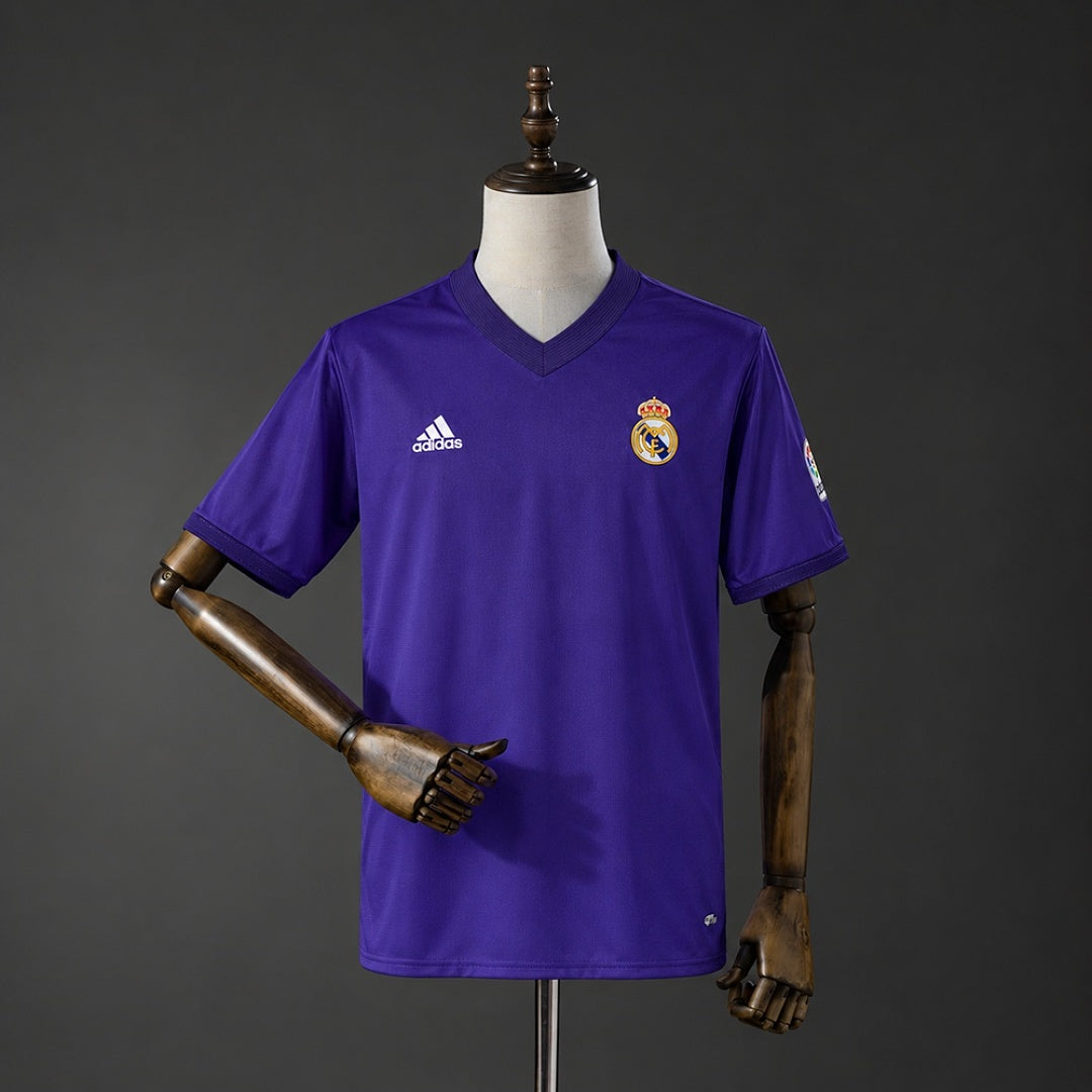 Camiseta Retro Real Madrid Tercera 02/03 - frente