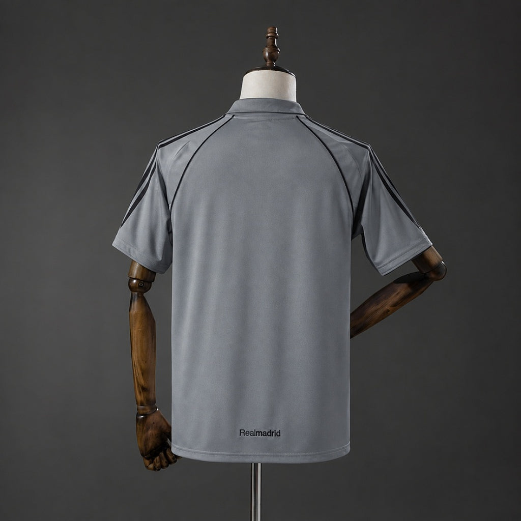 Camiseta Retro Real Madrid Tercera 05/06 - espalda