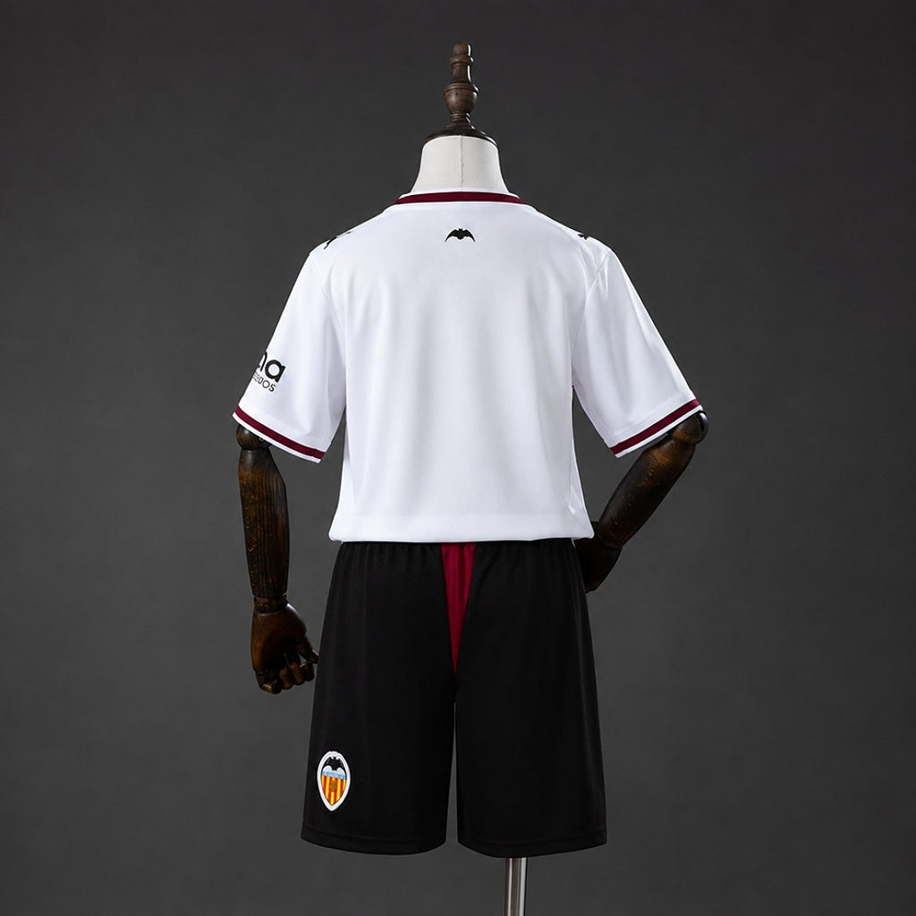 Conjunto Niños Valencia CF Local 2026/27 - espalda