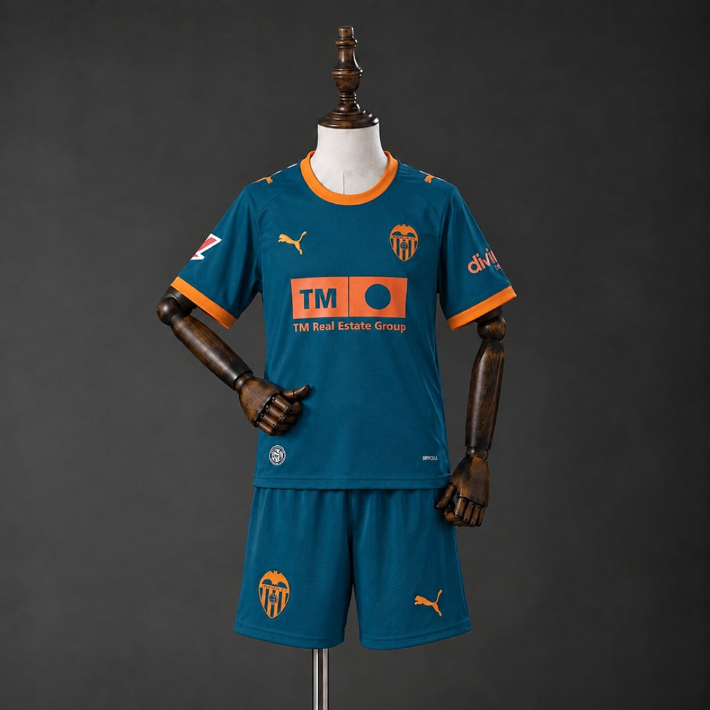 Conjunto Niños Valencia CF Visita 2026/27 - frente